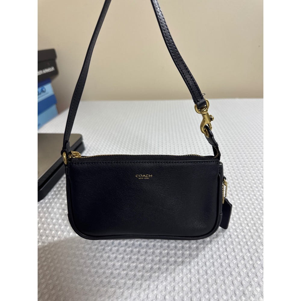 Coach Wristlet Black Leather Plaza 18 NWOT